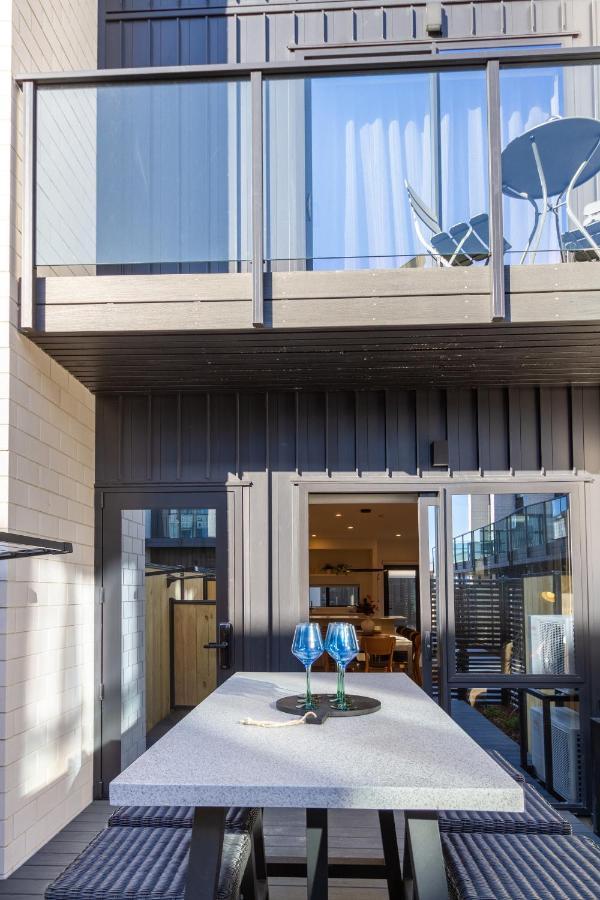 Walk To Riverside Market 4 Bed 4 Bath With Car Park Christchurch Exterior photo